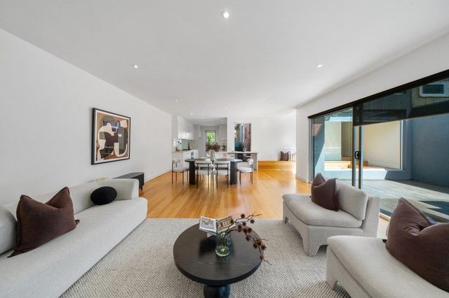 2 Aintree Road, VIC 3146