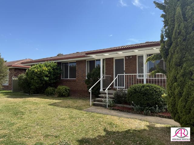 33 Centennial Close, NSW 2350