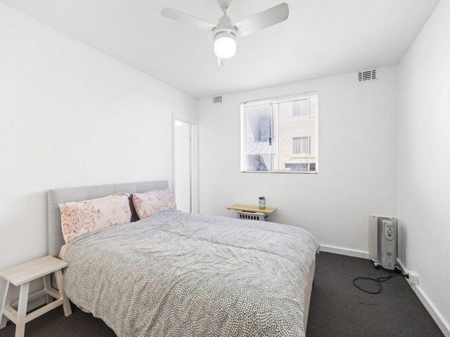 9D/66 Great Eastern Highway, WA 6103