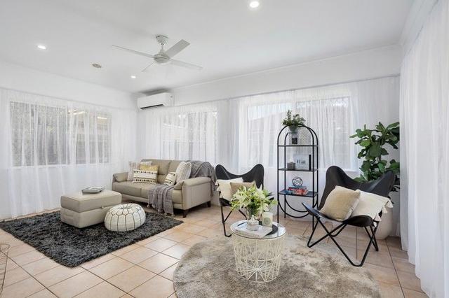 8 Opaline Close, QLD 4870