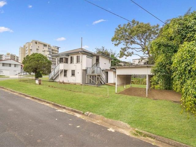 2/3 Ella Street, QLD 4019