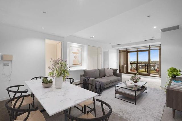 124/1 Queensberry Street, VIC 3053