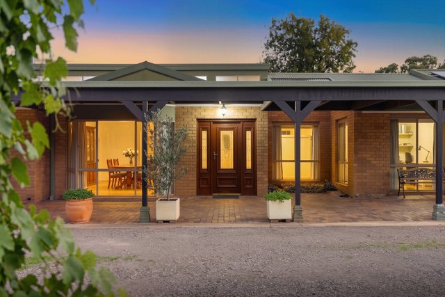2 Grevillea Close, NSW 2582