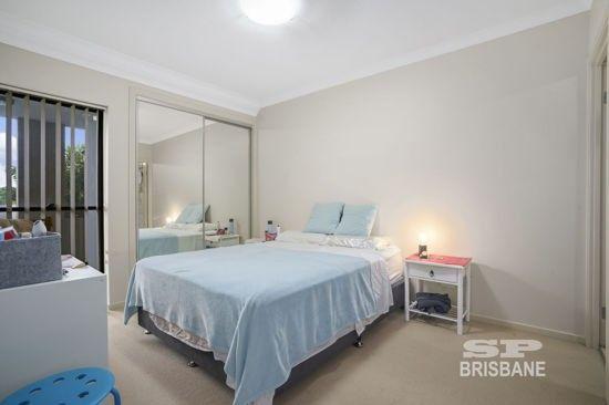 8 Archer Street, QLD 4122