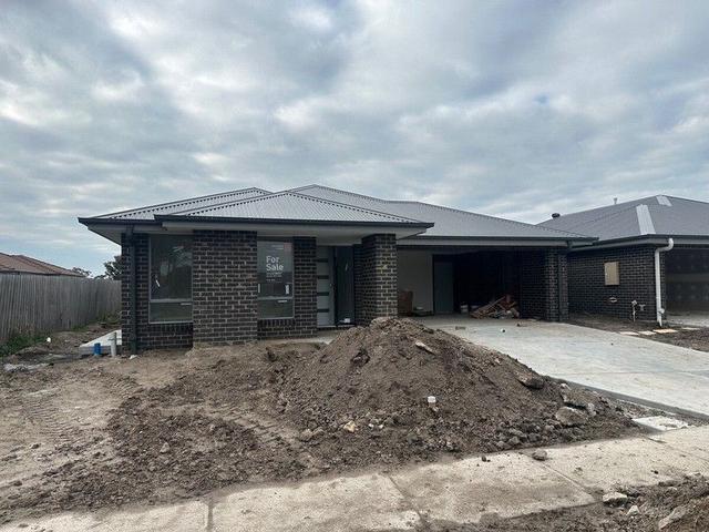 10 Burnnett Court, VIC 3816