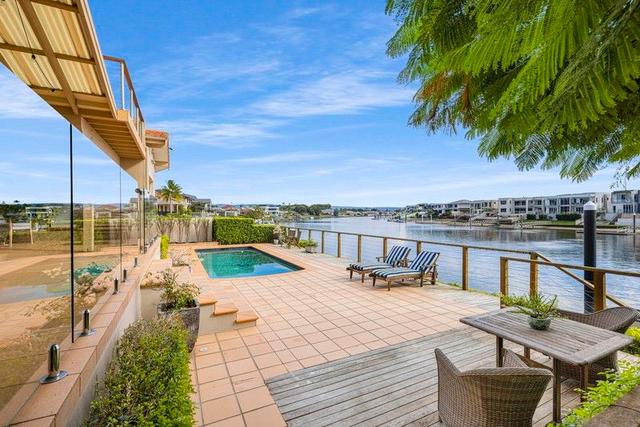 3 Namatjira Court, QLD 4218