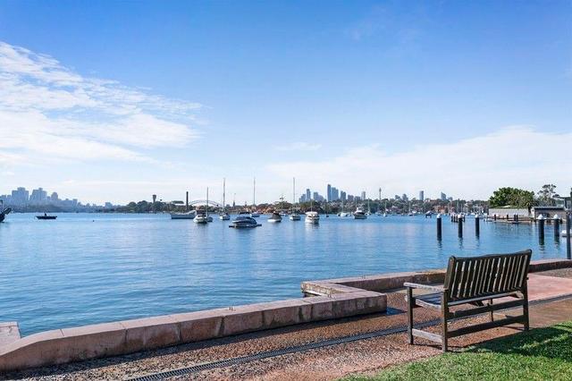 2/104 Lower St Georges Crescent, NSW 2047