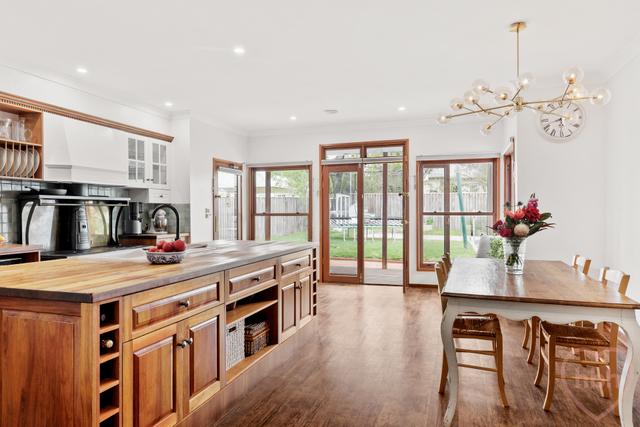 11 Busby Street, ACT 2602