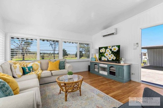 11 Bernecker Street, QLD 4370