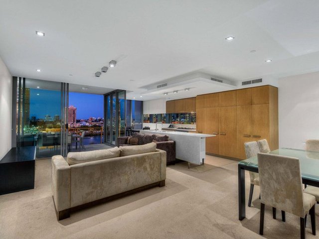 1209/161 Grey Street, QLD 4101