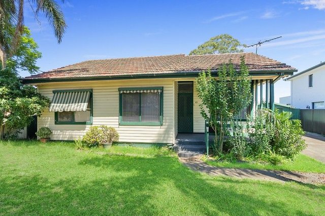 43 Rowe Avenue, NSW 2170