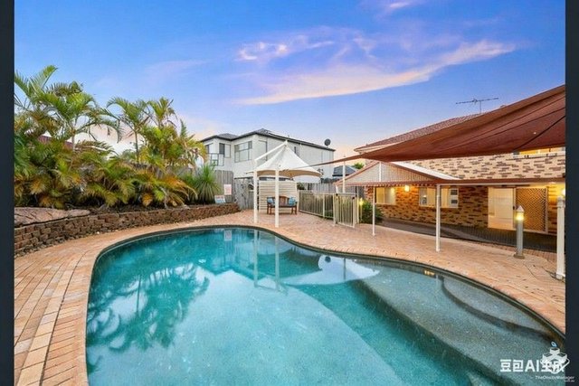 49-51 Mingah Crescent, QLD 4128