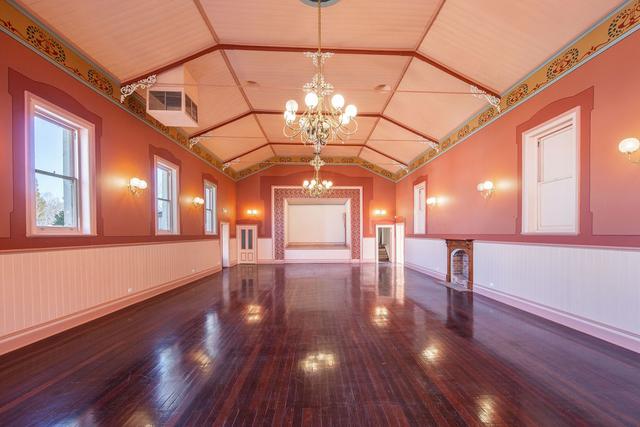 15 Loch Street, VIC 3747