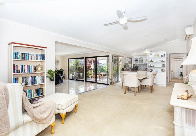 24 Inverness Court, QLD 4211