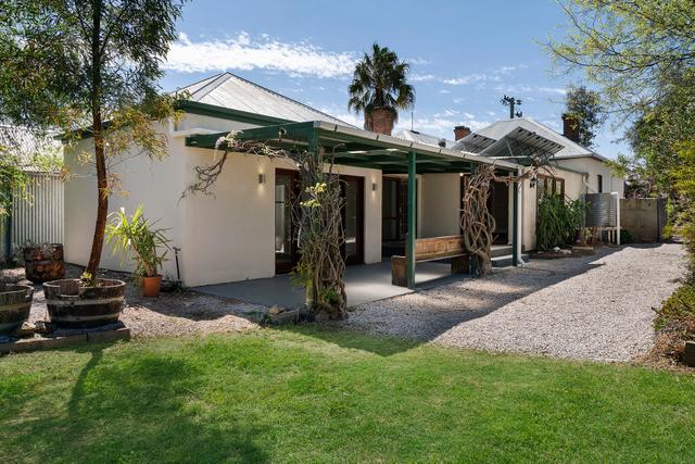 42 Douro Street, NSW 2850