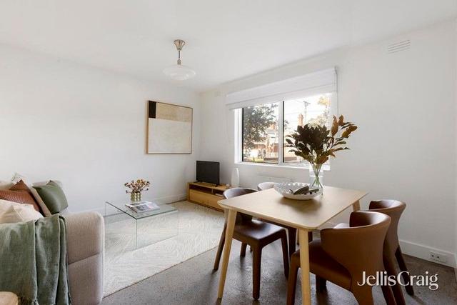 1/125 Holden Street, VIC 3068