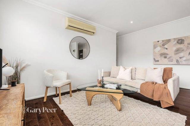 2/9 Dunoon Street, VIC 3163