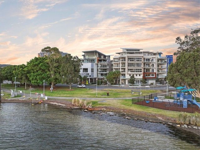 102/58 Brooks Parade, NSW 2280