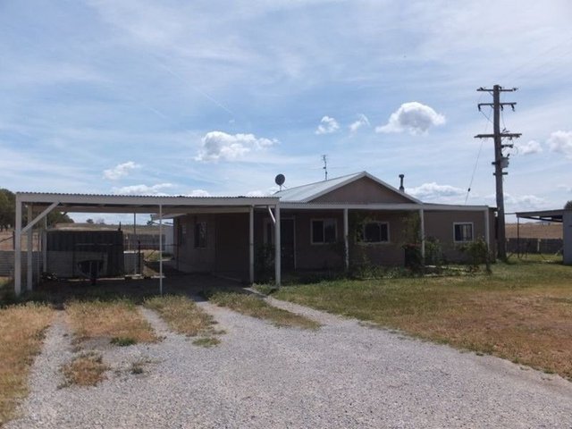 5 Roberts Rd, NSW 2340