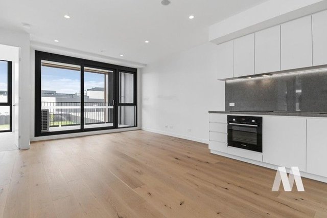 J102/37 Graham Road, VIC 3190