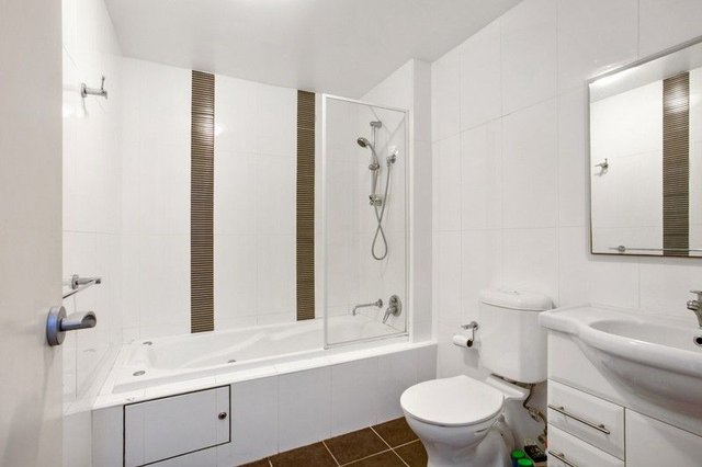 6/2-6 Warrigal Street, NSW 2261