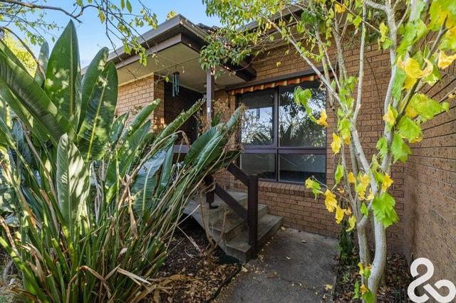 4/11 Invermay Grove, VIC 3084
