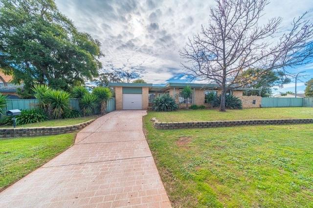 22A Oxley Circle, NSW 2830