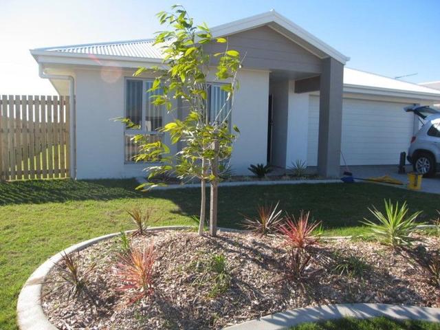 8 Moreton Drive, QLD 4740