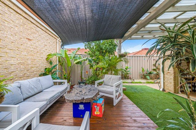 2/54 Moulden Avenue, WA 6060
