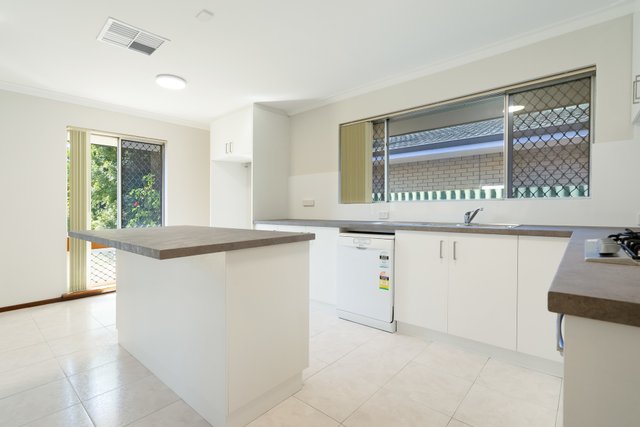 18 Morago Crescent, WA 6105