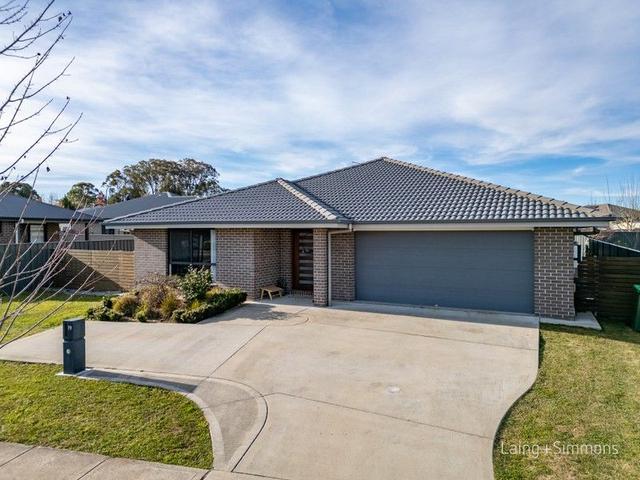 19 Holmfield Drive, NSW 2350