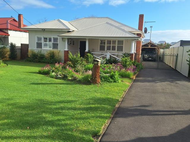 36 Queensbury Street, WA 6230