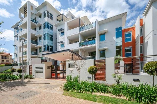 15/1 Henry Lawson Walk, WA 6004