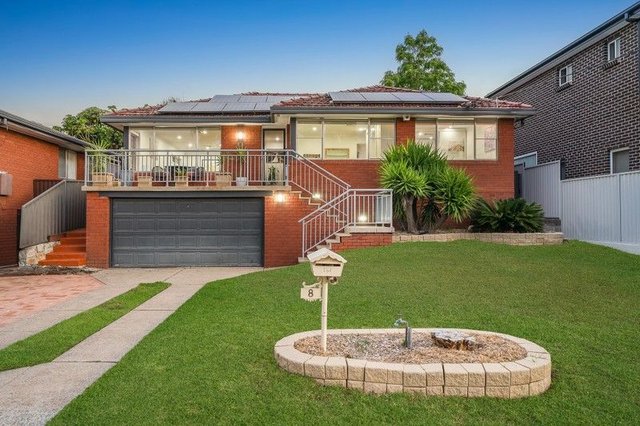 8 Lincoln Road, NSW 2198