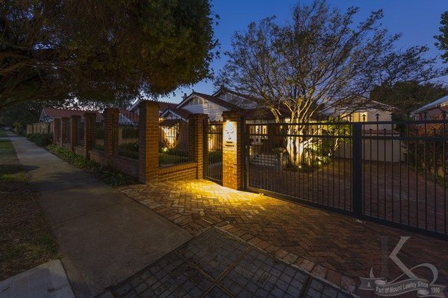 48 Lawley Crescent, WA 6050