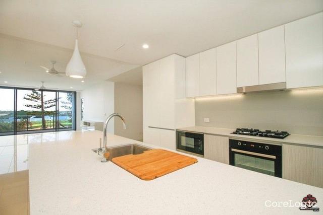 ID:21156428/388 Marine Parade, QLD 4215