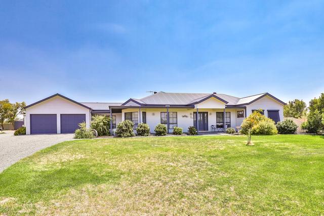 4 Mason Court, VIC 3496