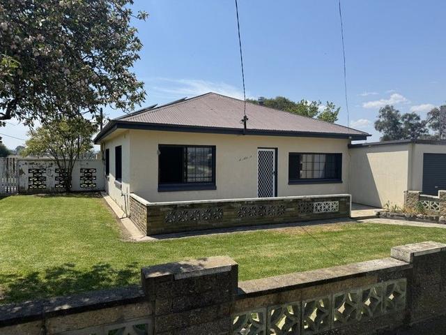 12 Douglas Street, NSW 2372