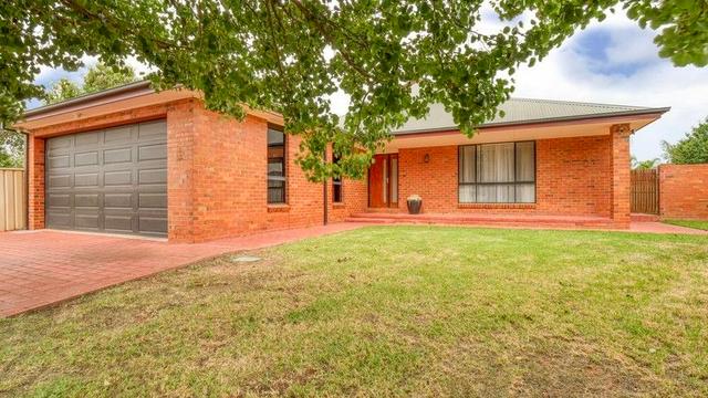 3 Falcon Court, VIC 3630