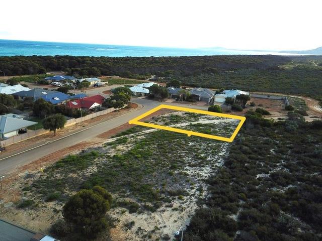 8 Eucla Way, WA 6348