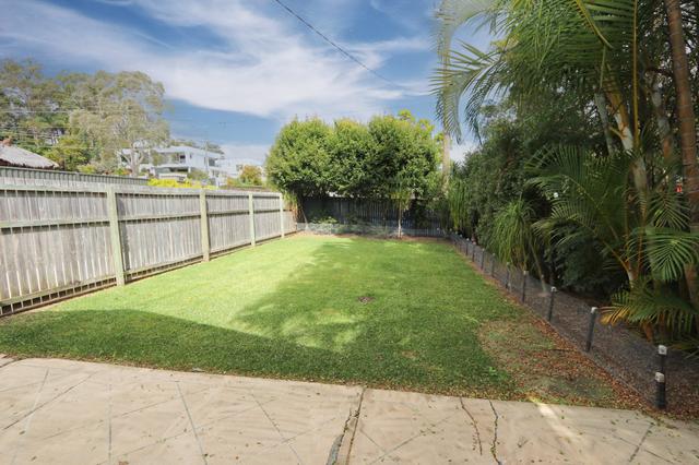 215 Cotlew Street, QLD 4214