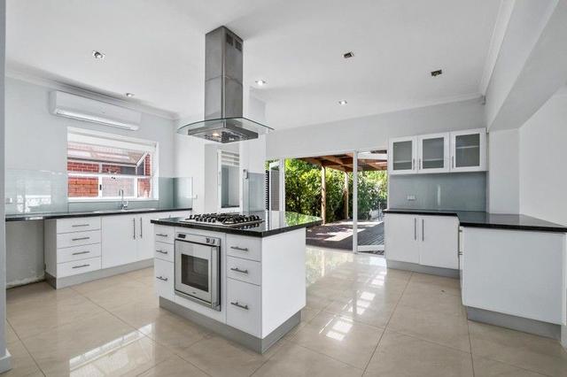 70 Holmfirth Street, WA 6050