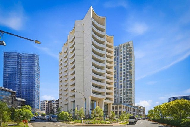 602/40 Solent Circuit, NSW 2153