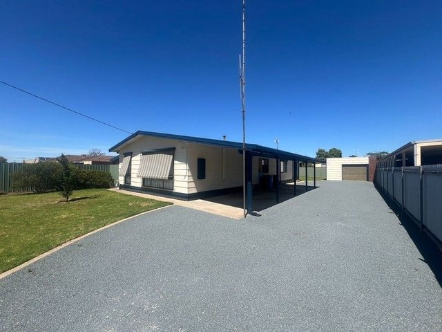 8 Fordyce Street, VIC 3630