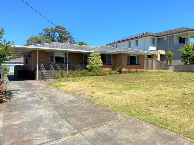 8 Walker Court, WA 6163