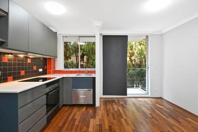 2/19-23 Queen Street, NSW 2042