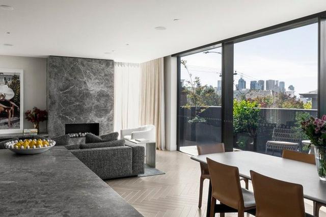 3/16 The Righi, VIC 3141