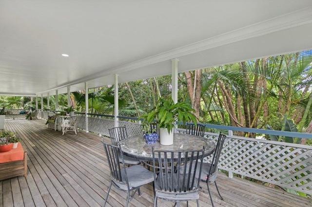 8 Hall Court, QLD 4560