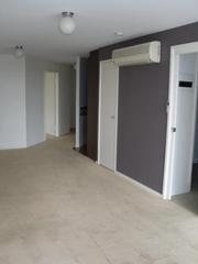 Lounge to Kitchen (2010-11-01)