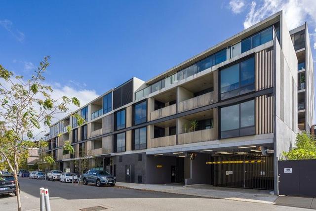 168/34 Quarry Street, WA 6160